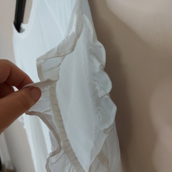 Mustard Seed short sleeve blouse with ruffle detail - Picture 4 of 7